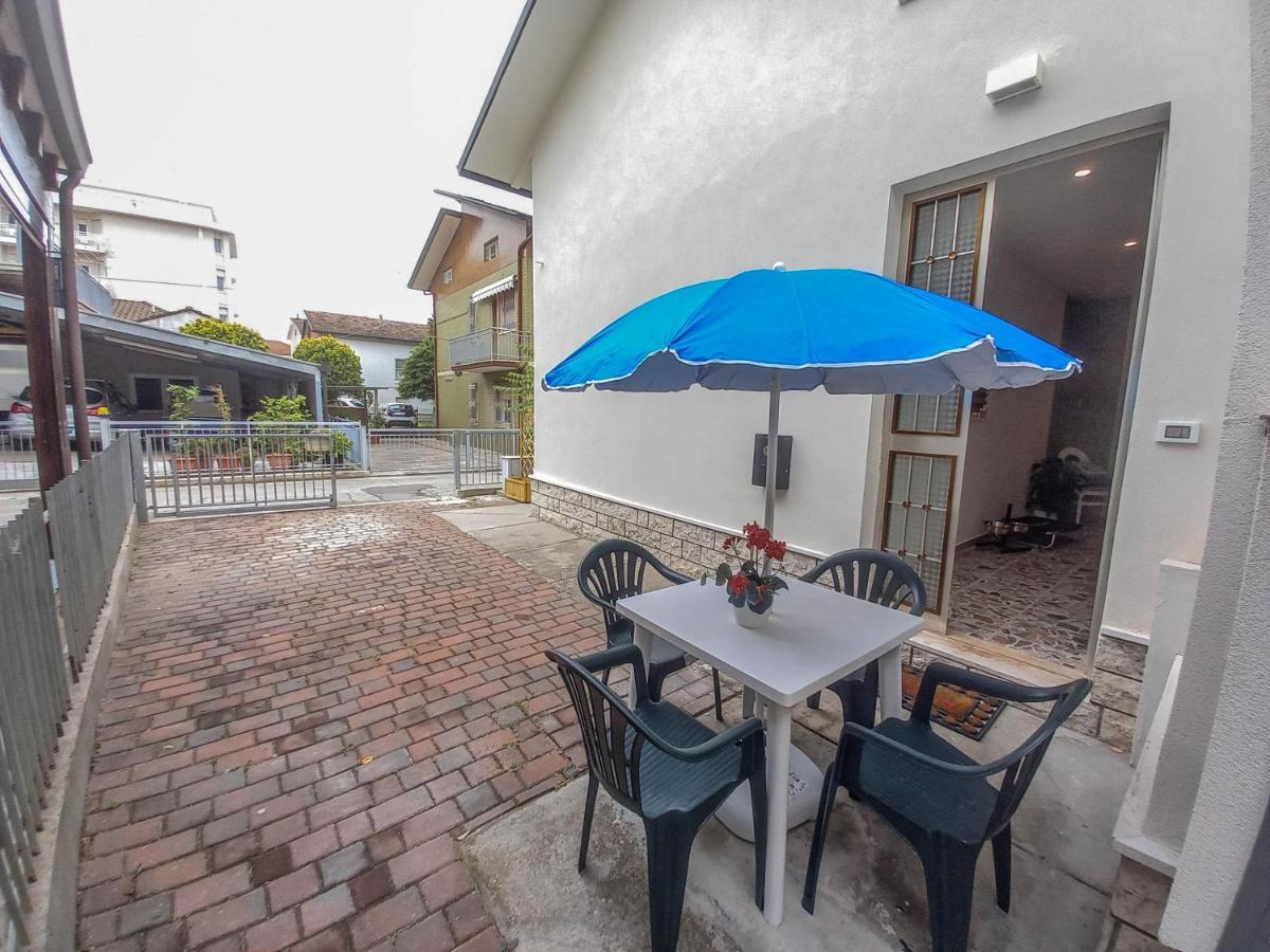 Petlyapartments #12 Bellaria-Igea Marina Exterior foto